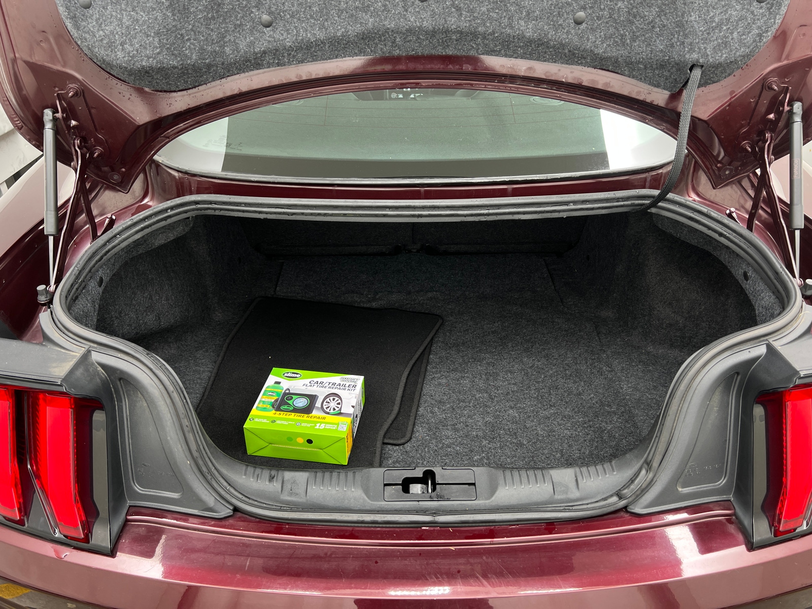 Thumbnail: 2018 Ford Mustang - 4