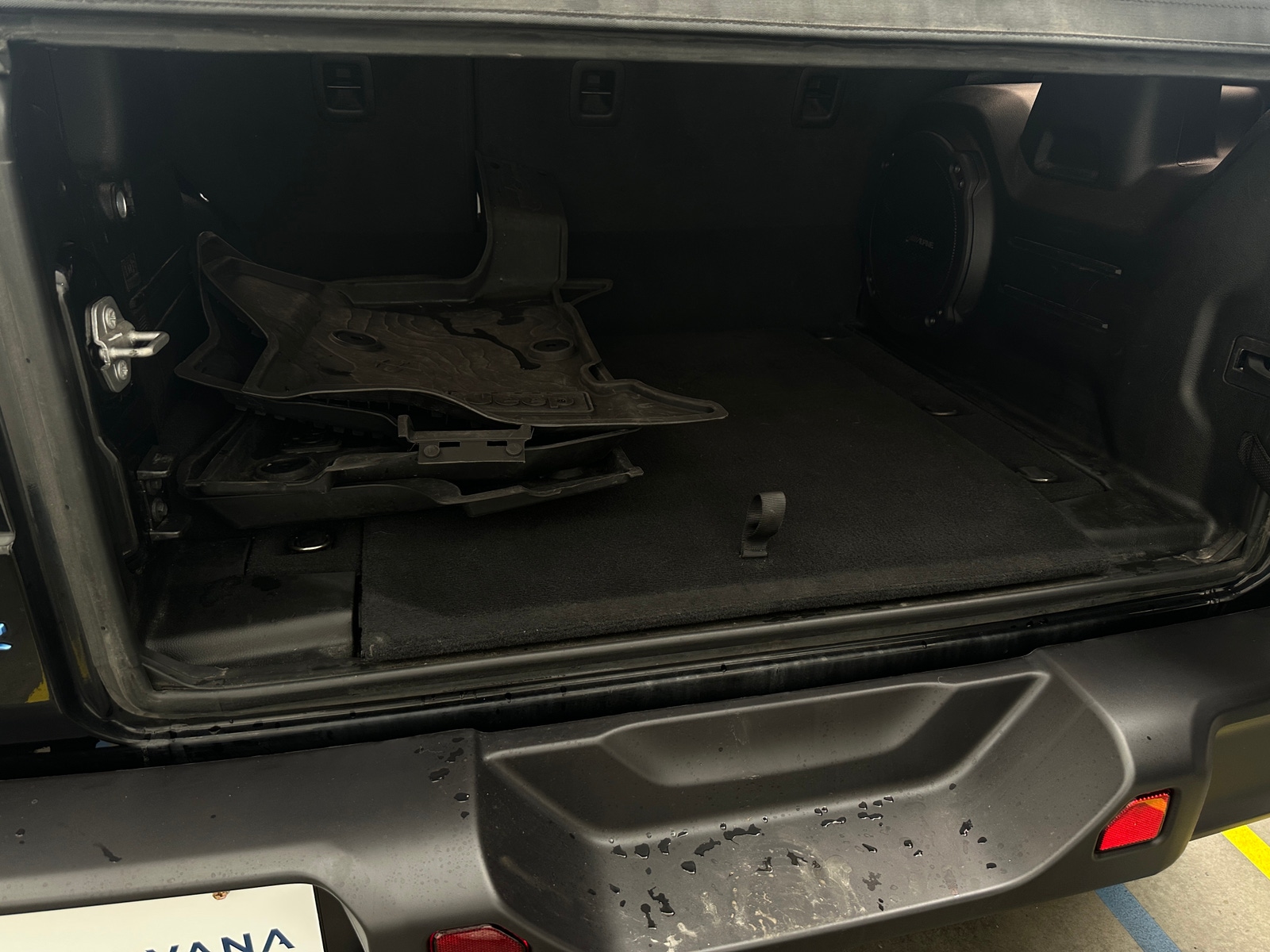 Thumbnail: 2023 Jeep Wrangler - 7