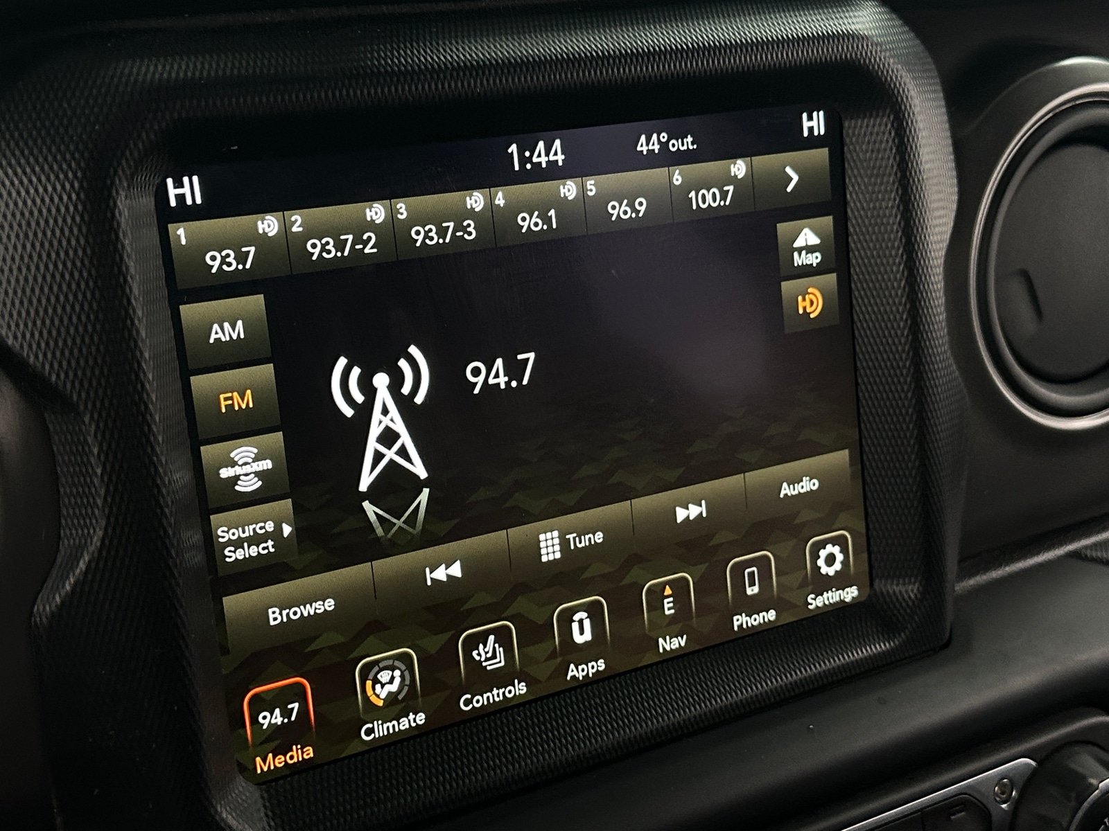 Thumbnail: 2023 Jeep Wrangler - 4