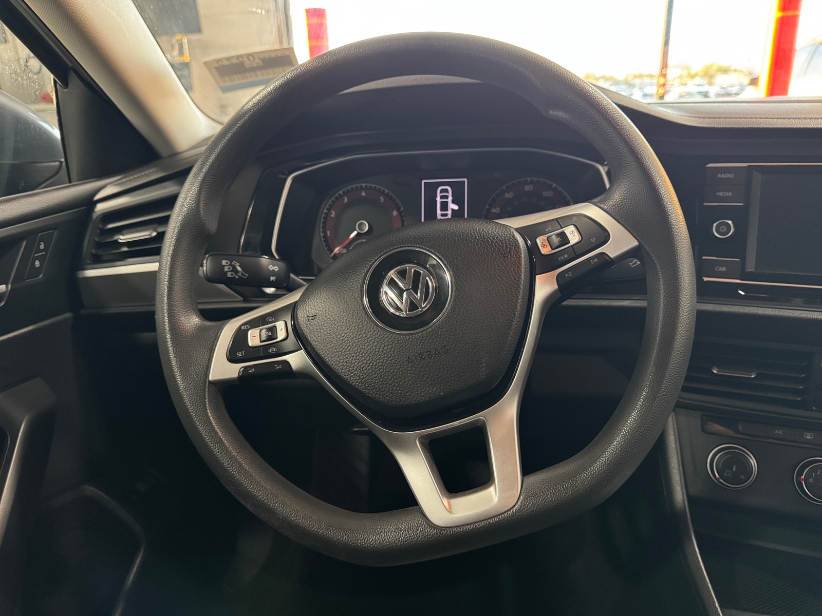 Thumbnail: 2019 Volkswagen Jetta - 5