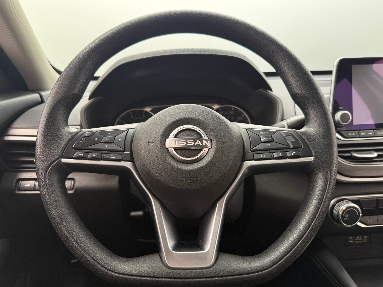 Thumbnail: 2023 Nissan Altima - 5