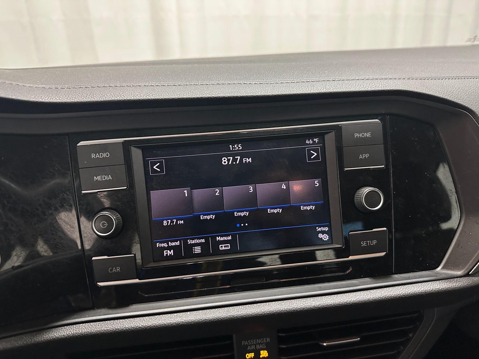 Thumbnail: 2019 Volkswagen Jetta - 3