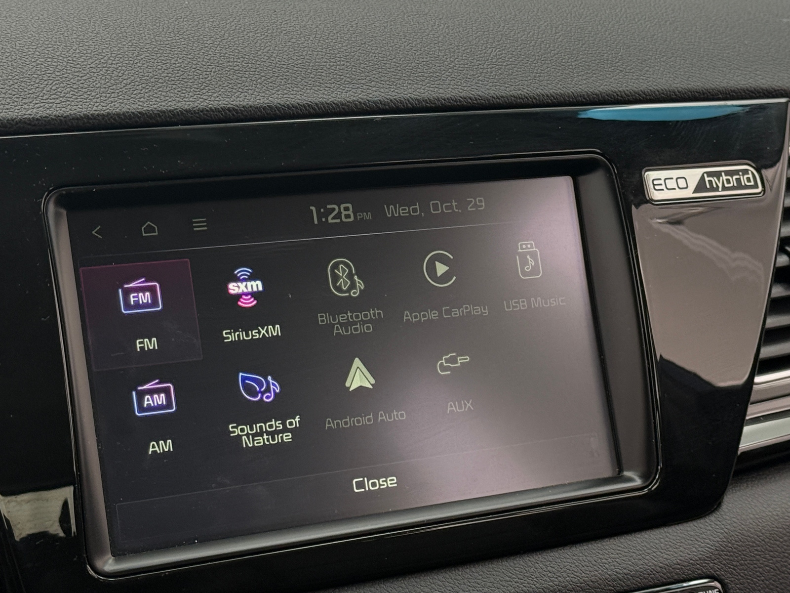 Thumbnail: 2019 Kia Niro - 3