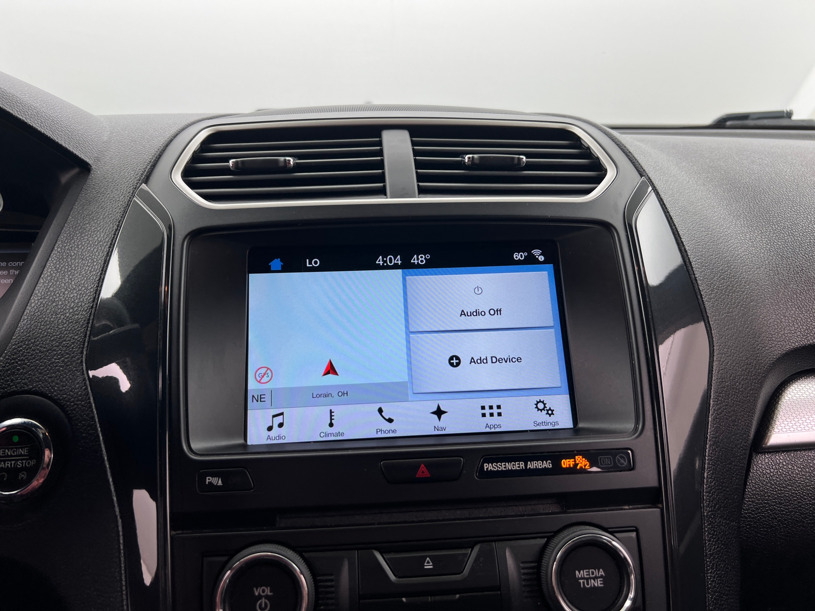 Thumbnail: 2017 Ford Explorer - 4