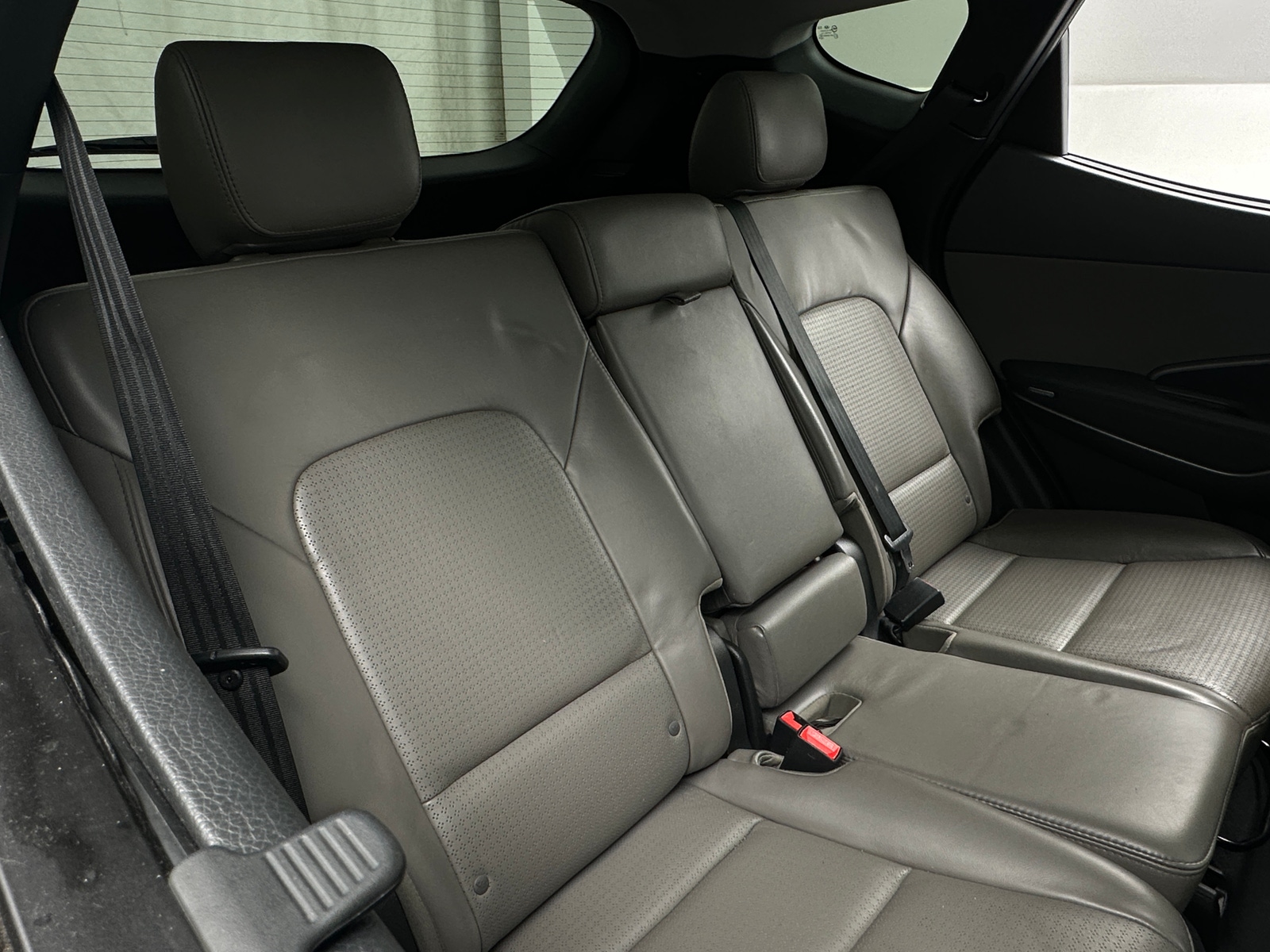 Thumbnail: 2013 Hyundai Santa Fe - 6