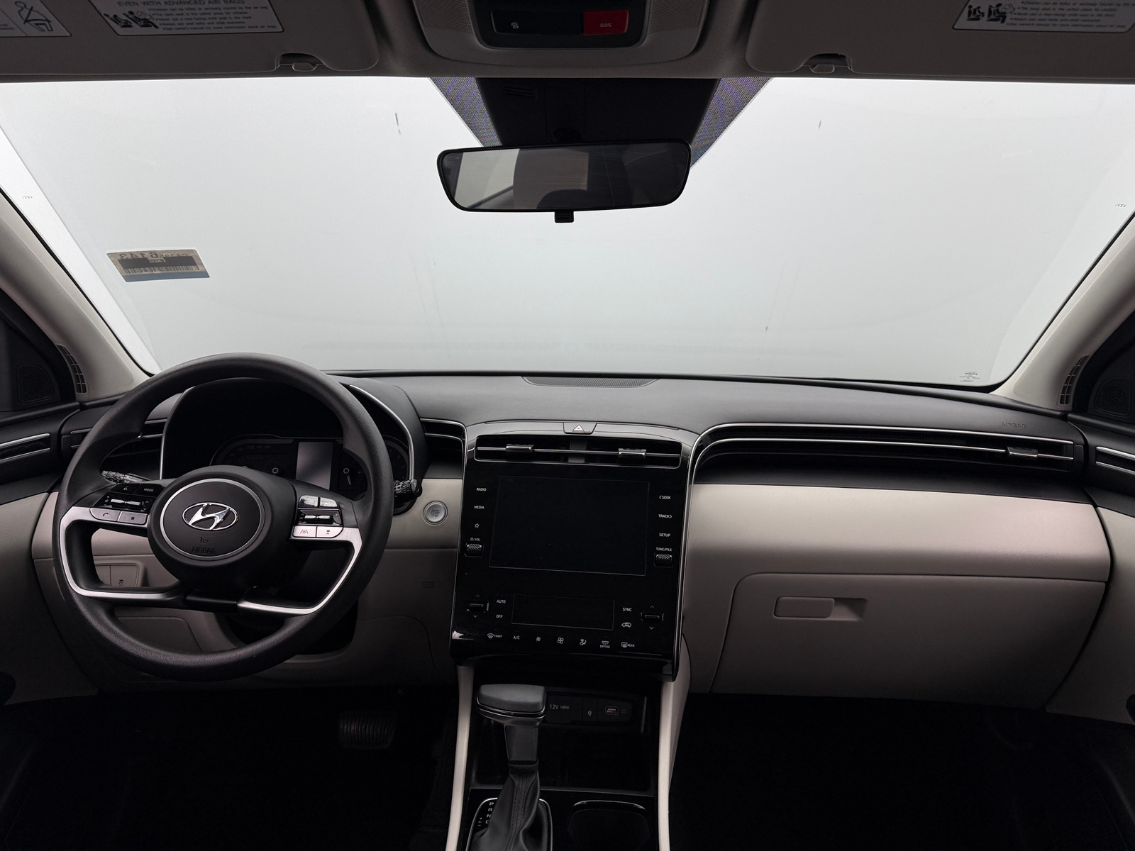 Thumbnail: 2024 Hyundai Tucson - 3