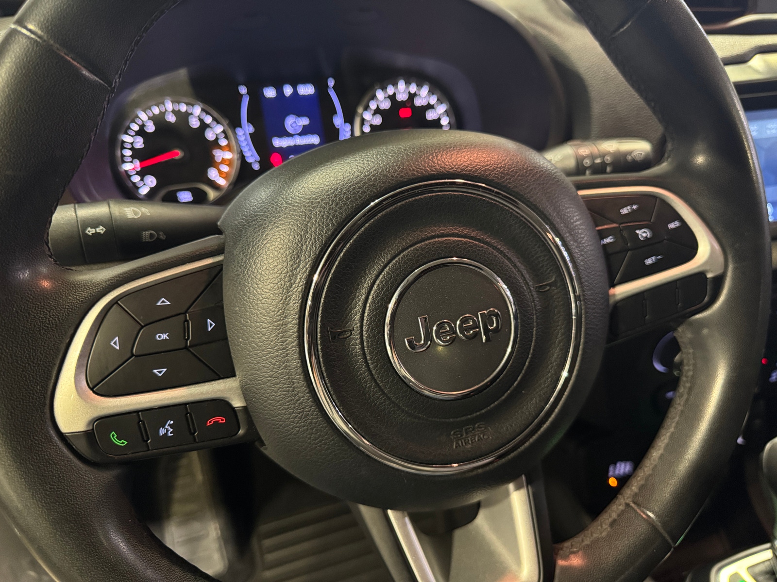 Thumbnail: 2018 Jeep Renegade - 5