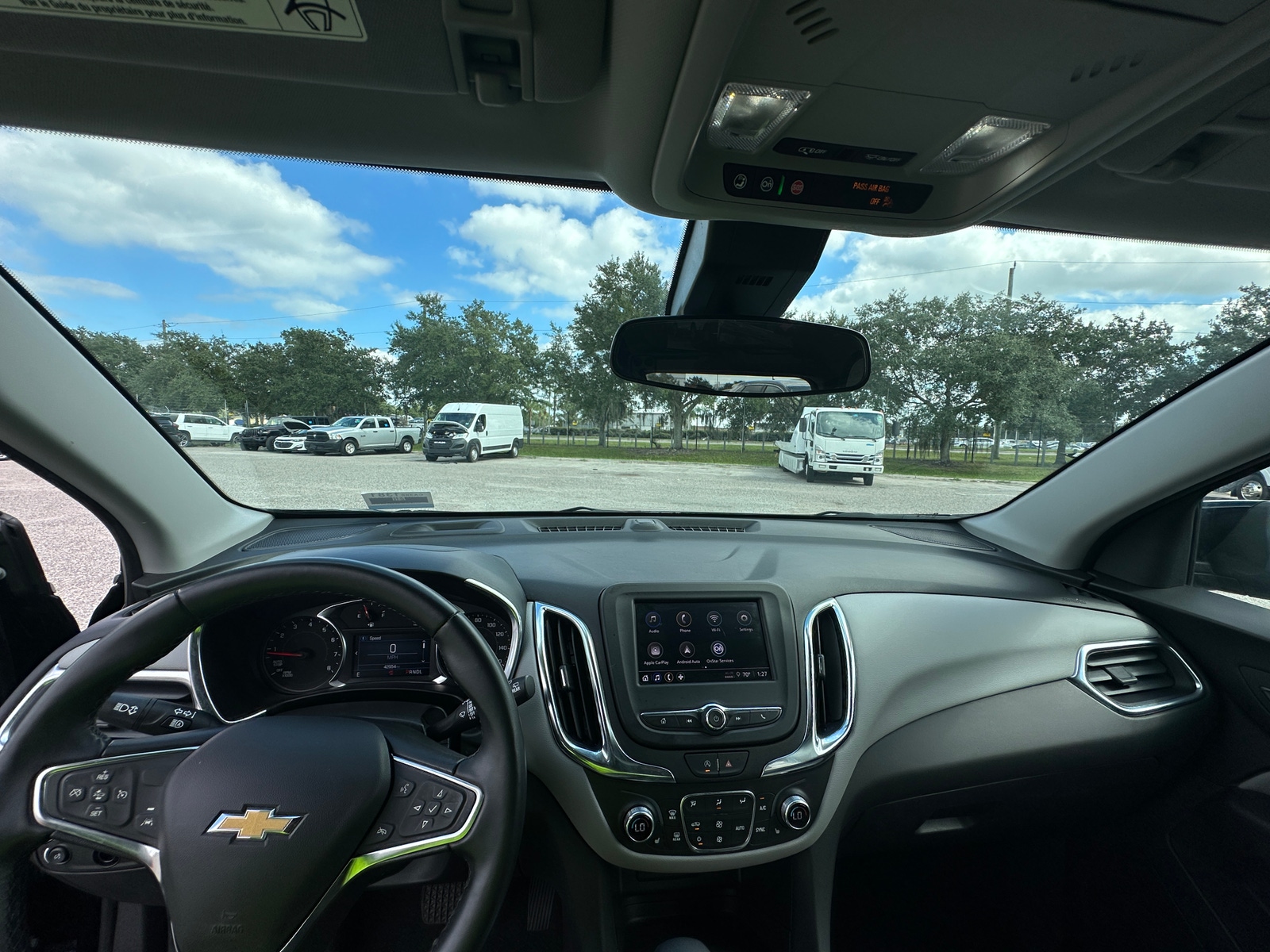 Thumbnail: 2024 Chevrolet Equinox - 3