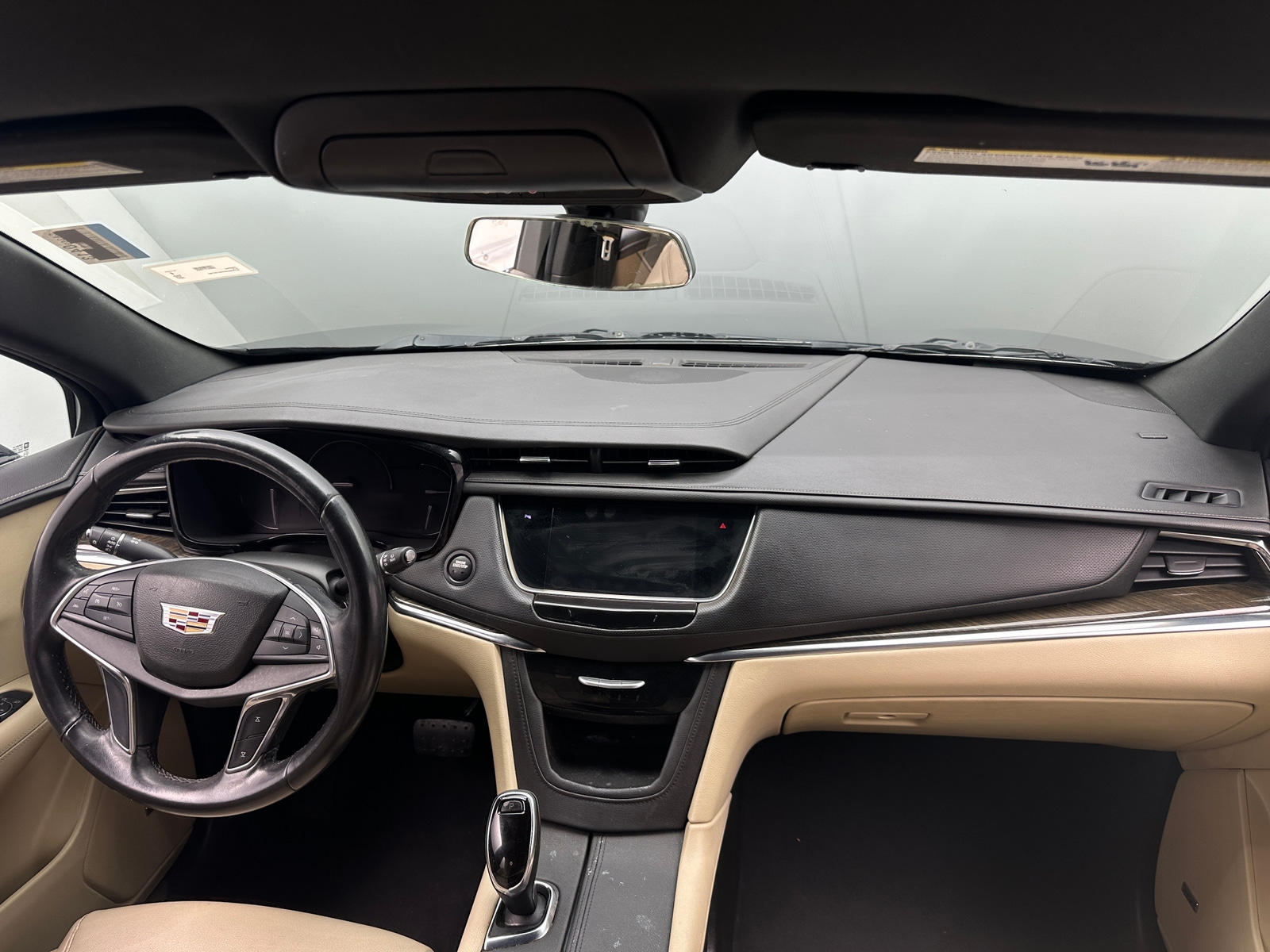 Thumbnail: 2017 Cadillac XT5 - 2