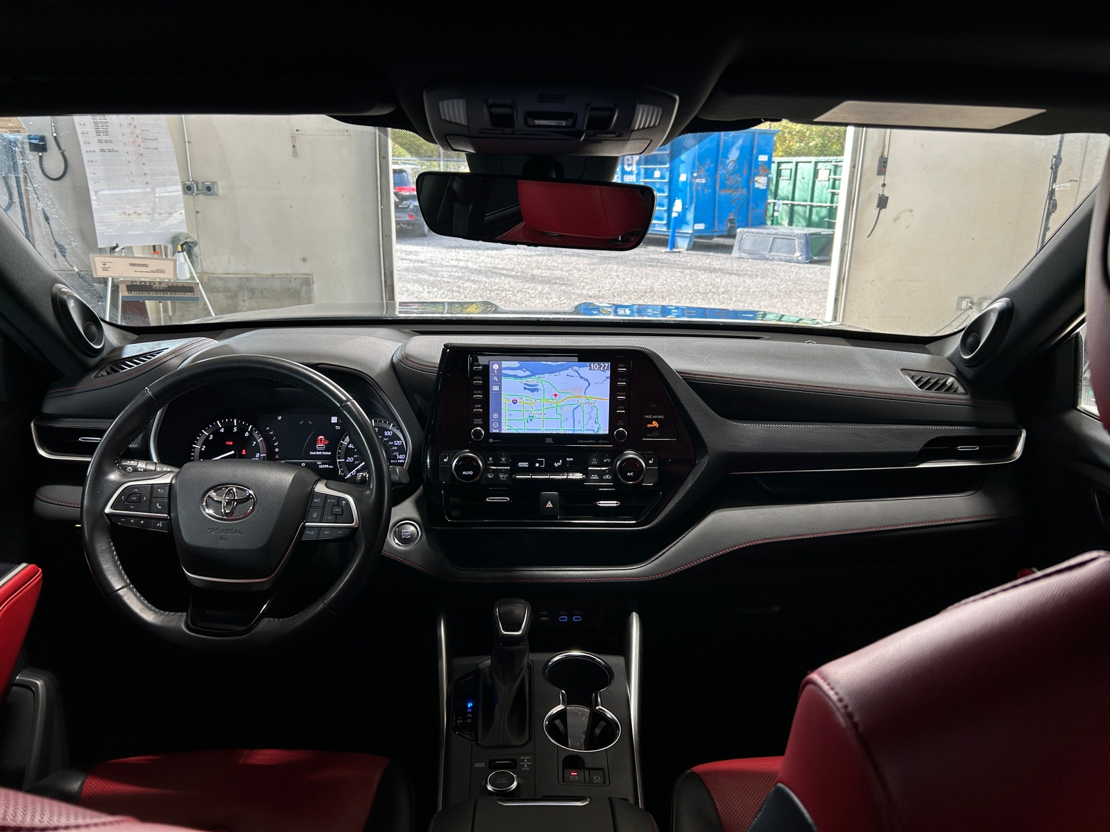 Thumbnail: 2022 Toyota Highlander - 2