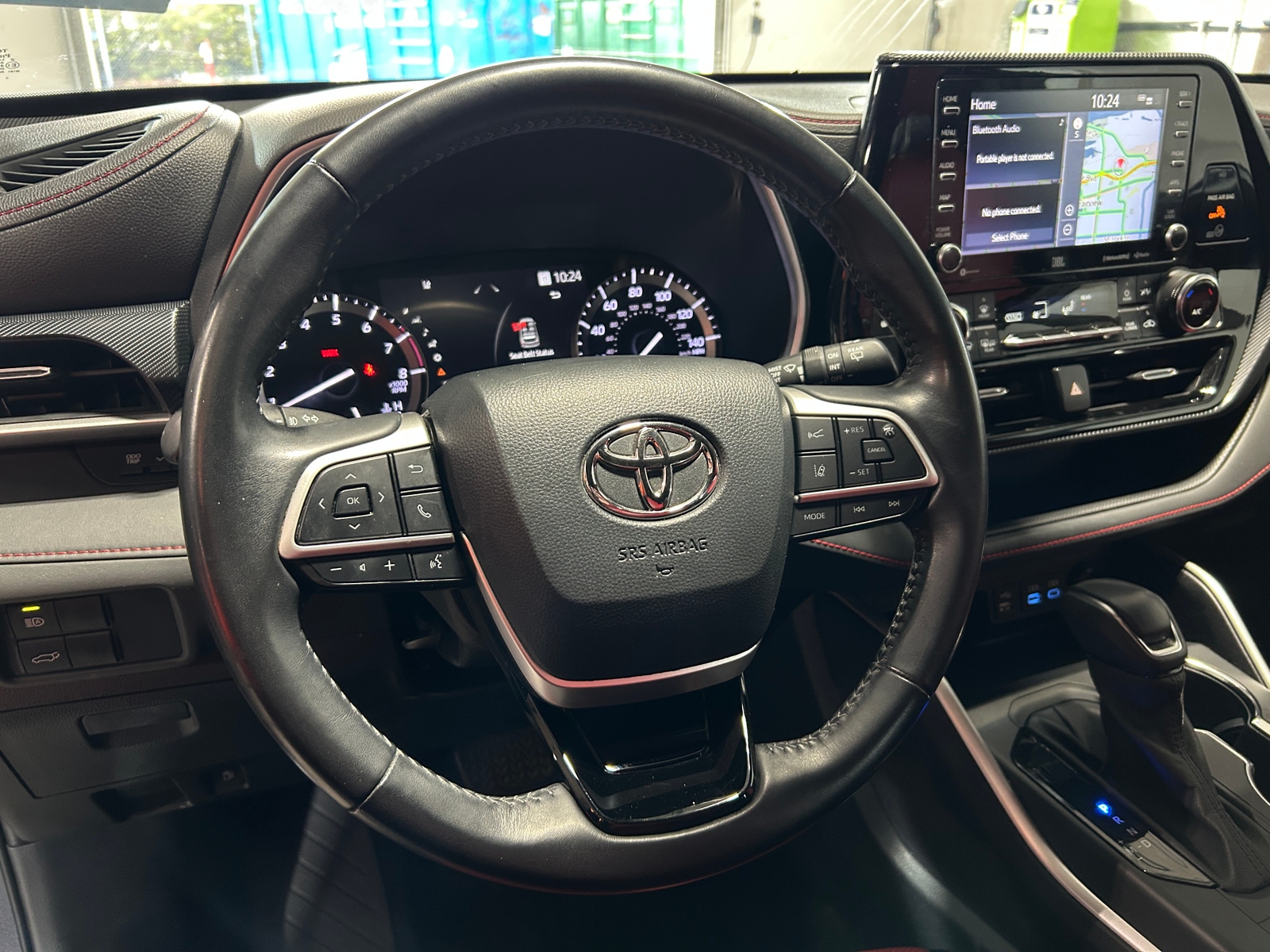 Thumbnail: 2022 Toyota Highlander - 4