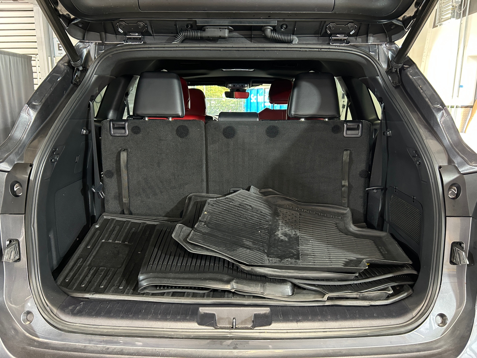 Thumbnail: 2022 Toyota Highlander - 6