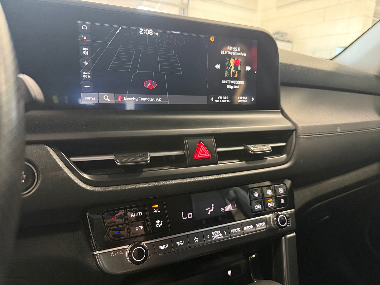 Thumbnail: 2024 Kia Seltos - 3