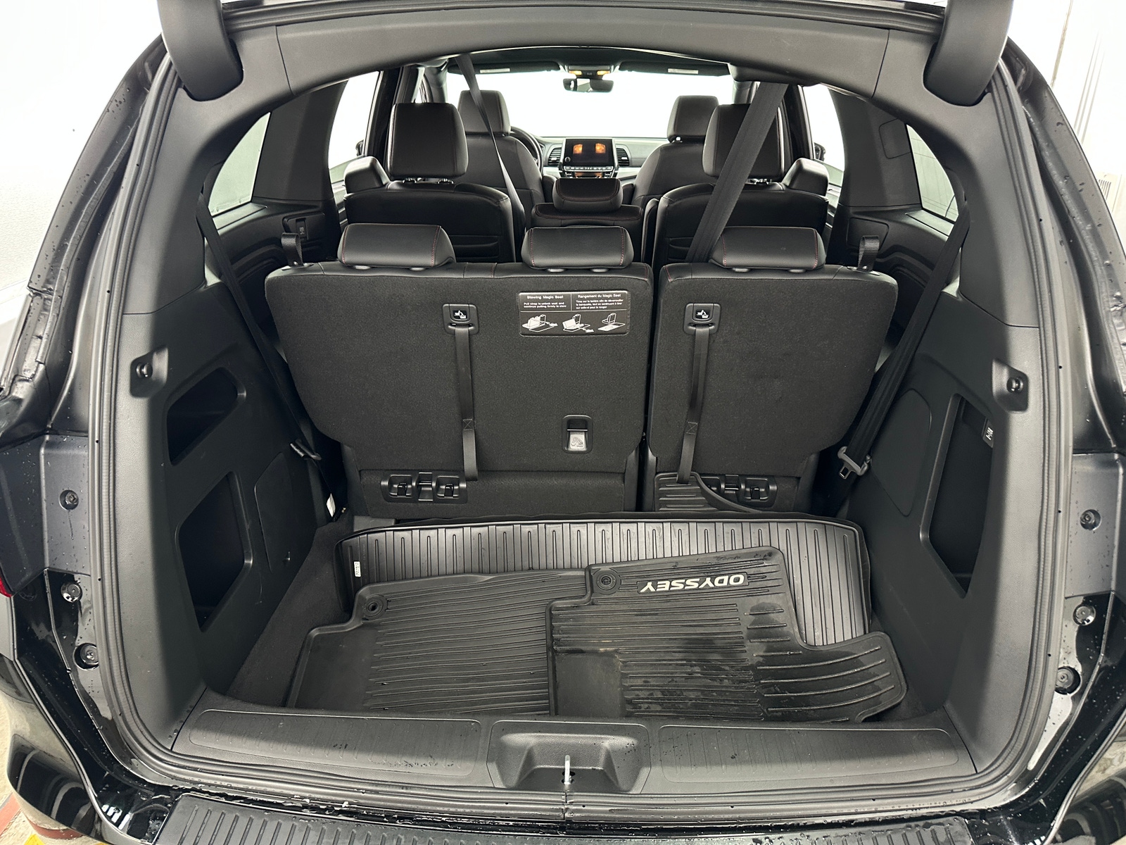 Thumbnail: 2023 Honda Odyssey - 6