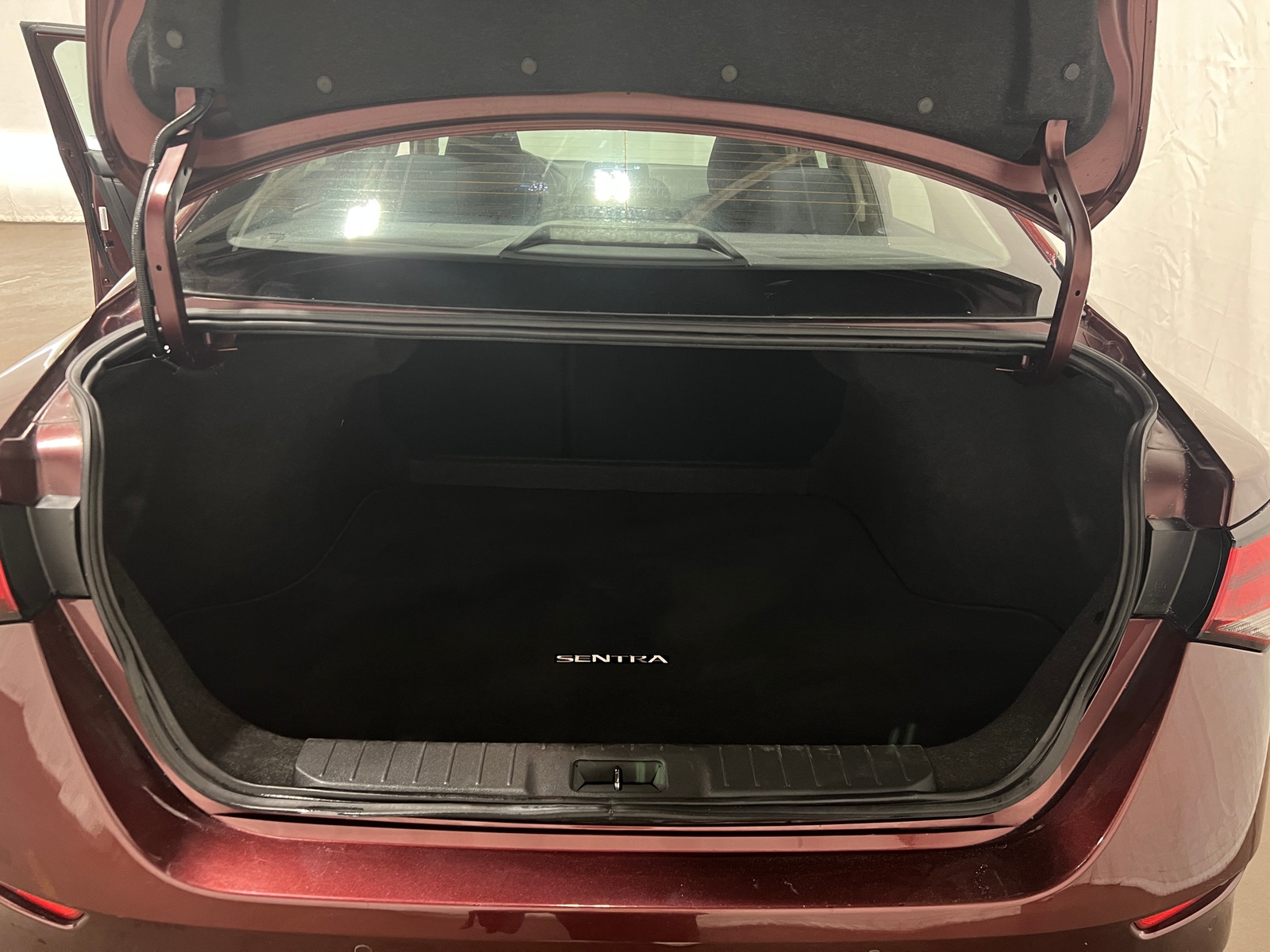 Thumbnail: 2024 Nissan Sentra - 7