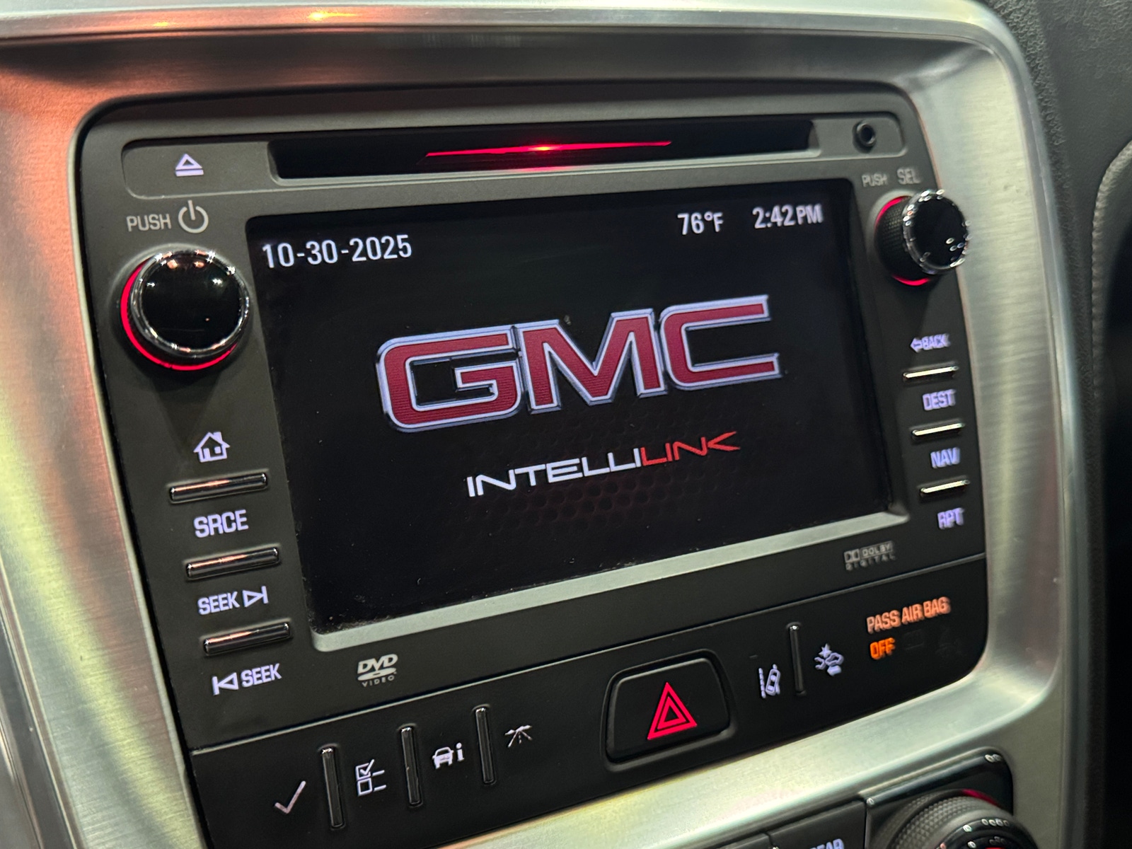 Thumbnail: 2017 GMC Acadia - 3