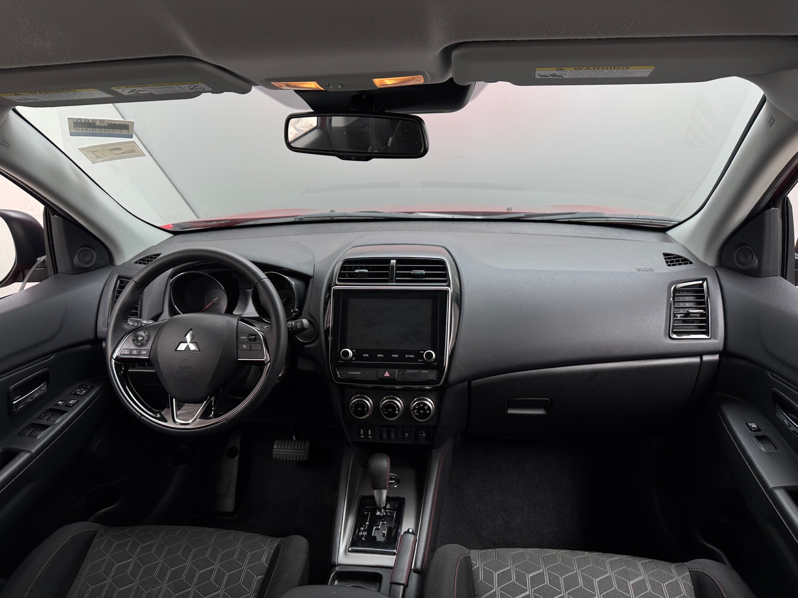 Thumbnail: 2024 Mitsubishi Outlander Sport - 3