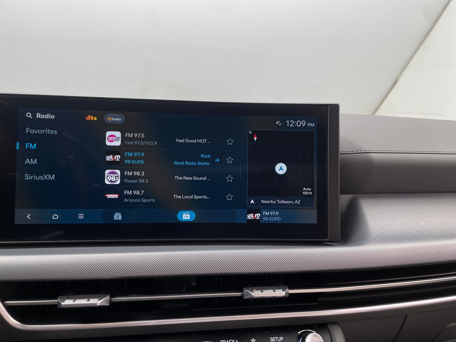 Thumbnail: 2024 Hyundai Sonata - 4