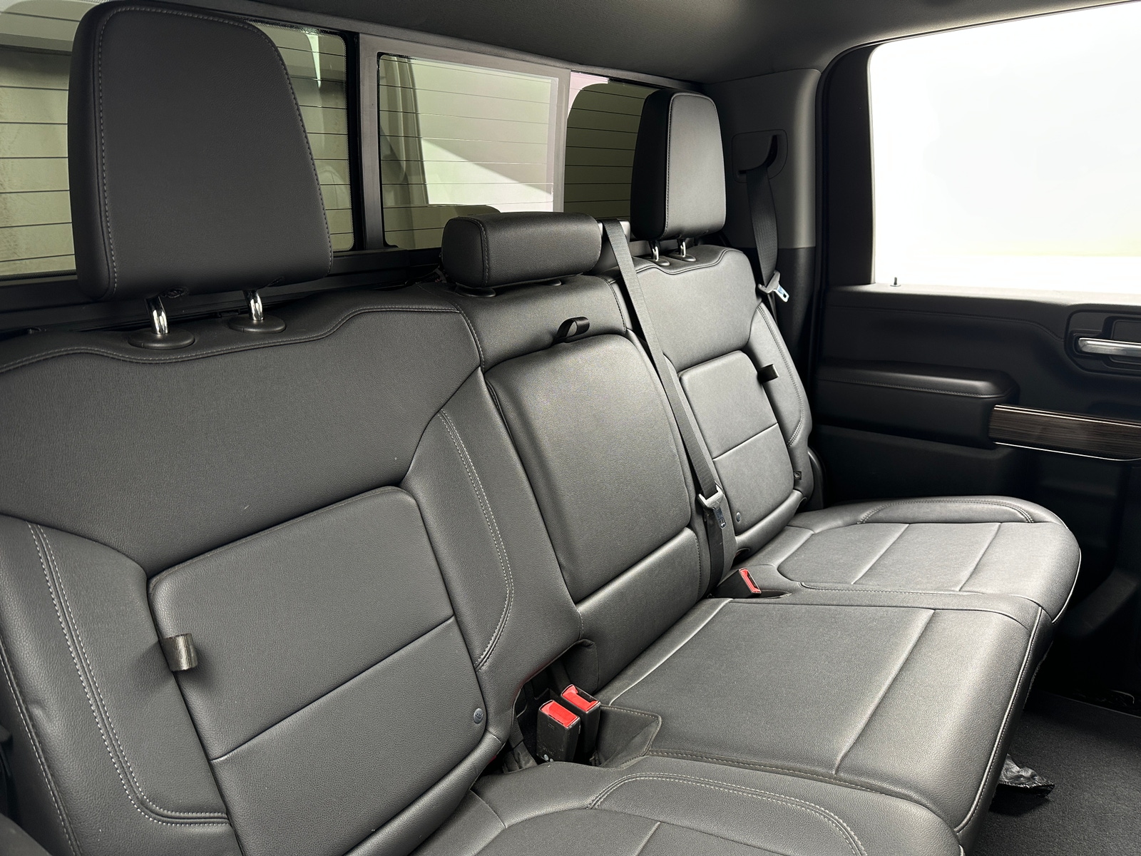 Thumbnail: 2023 Chevrolet Silverado 3500 - 6