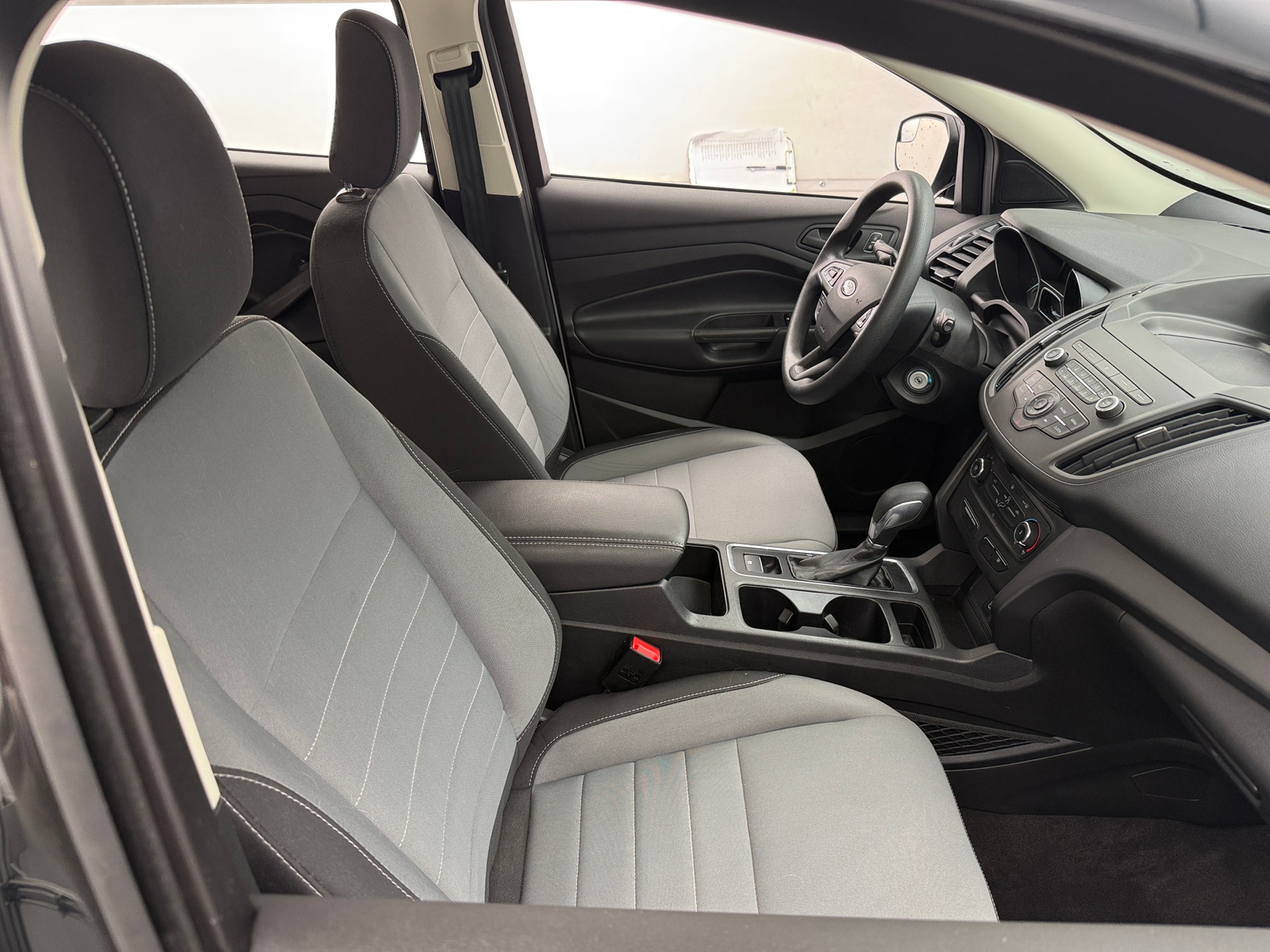 Thumbnail: 2019 Ford Escape - 2