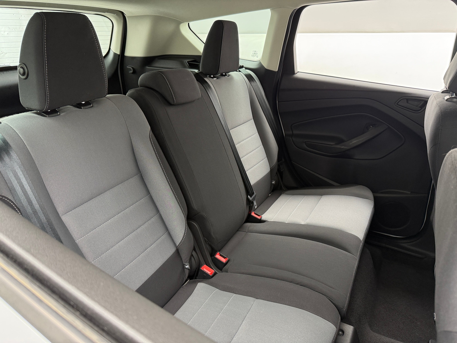 Thumbnail: 2019 Ford Escape - 6