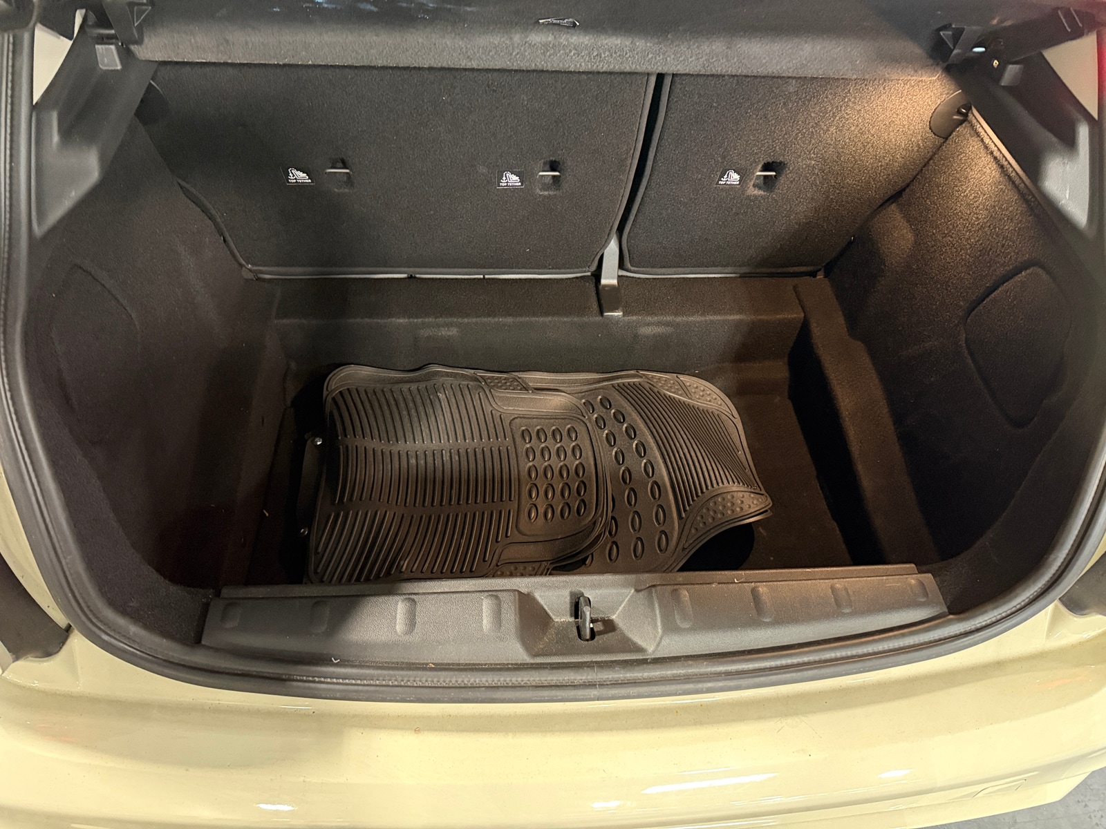 Thumbnail: 2017 MINI Cooper Hardtop - 6