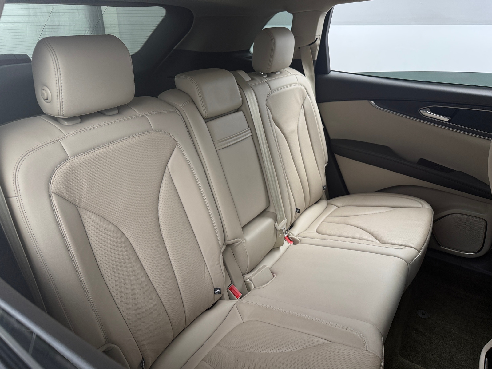 Thumbnail: 2018 Lincoln MKX - 5