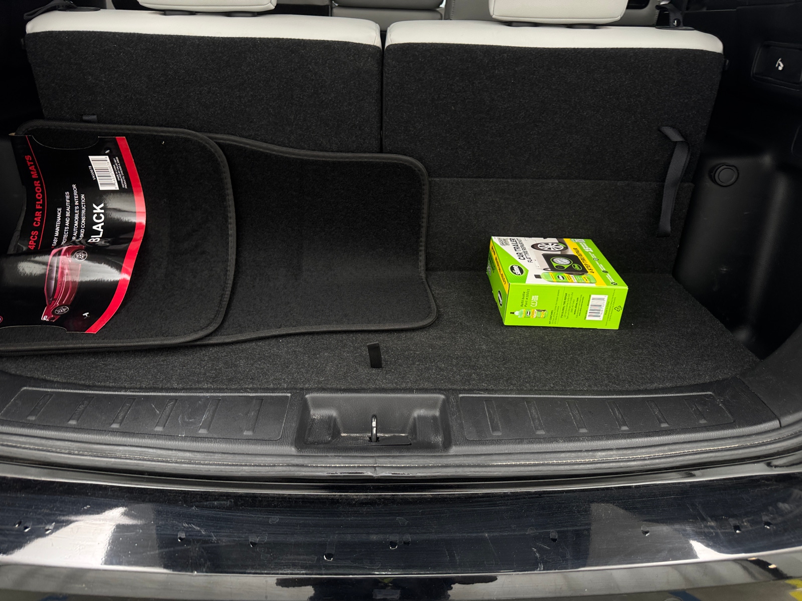 Thumbnail: 2024 Mitsubishi Outlander - 6