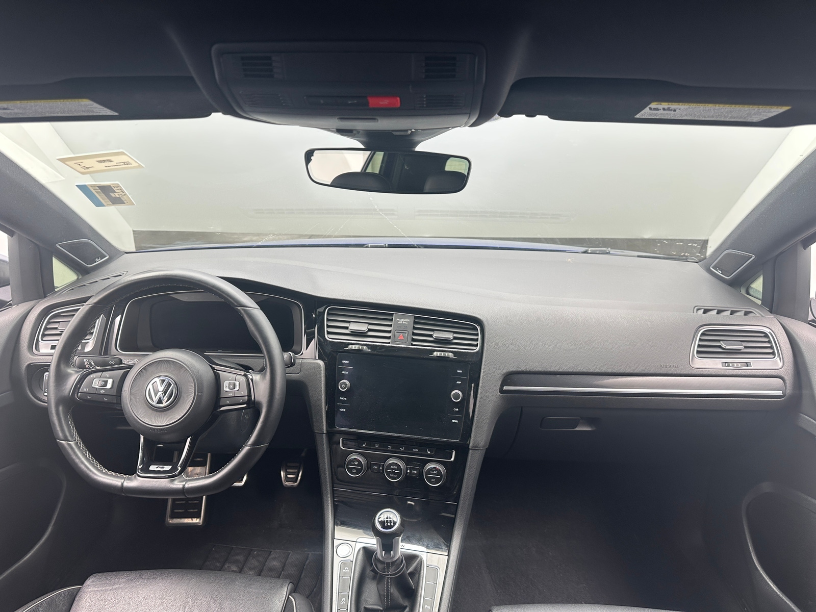 Thumbnail: 2019 Volkswagen Golf - 2