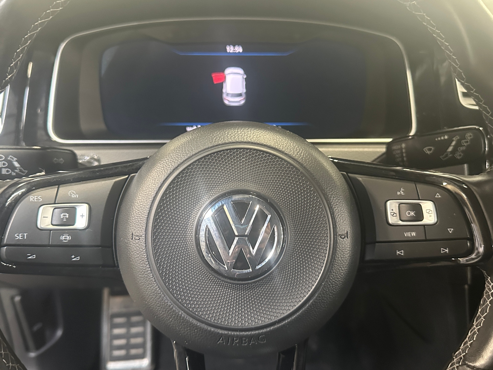 Thumbnail: 2019 Volkswagen Golf - 4