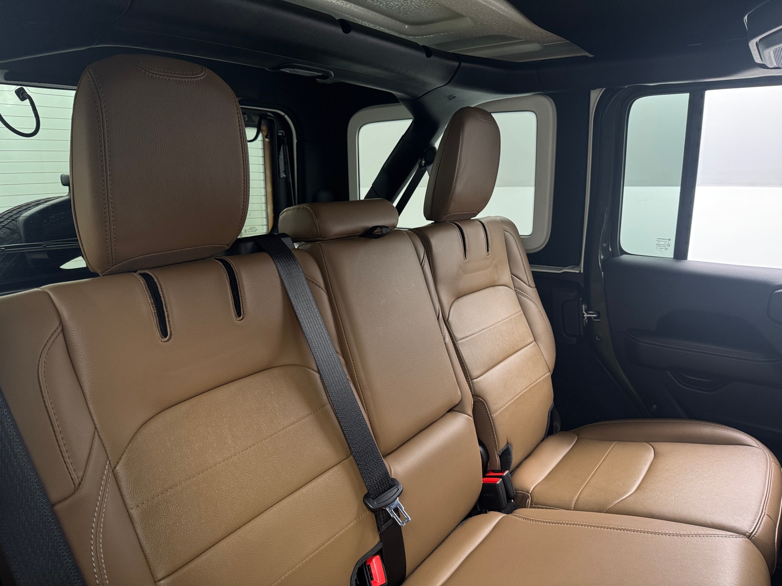 Thumbnail: 2023 Jeep Wrangler - 5