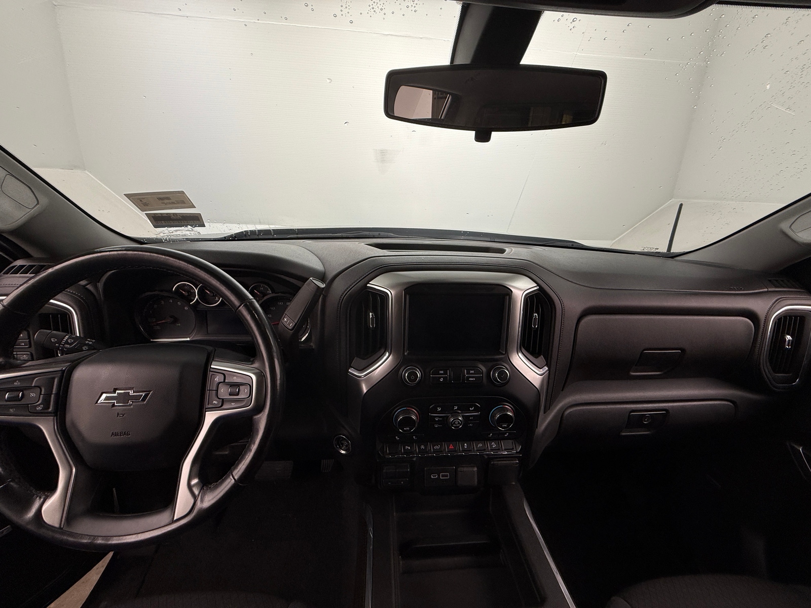 Thumbnail: 2019 Chevrolet Silverado 1500 - 3