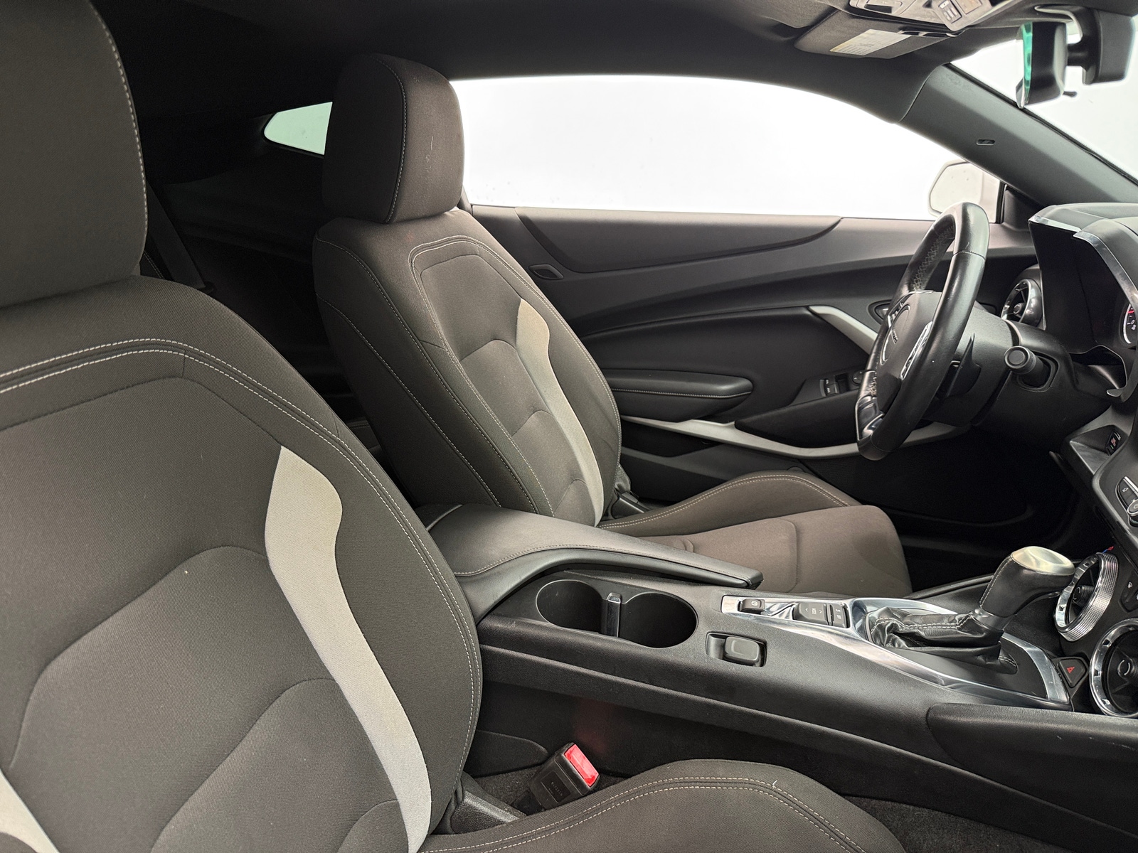 Thumbnail: 2019 Chevrolet Camaro - 2