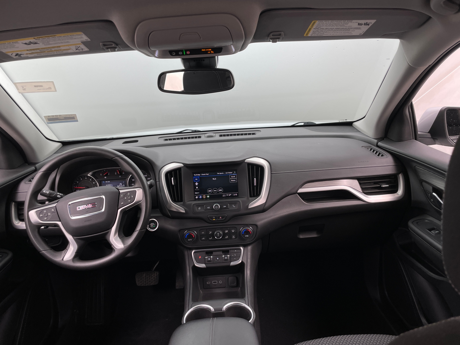 Thumbnail: 2022 GMC Terrain - 3