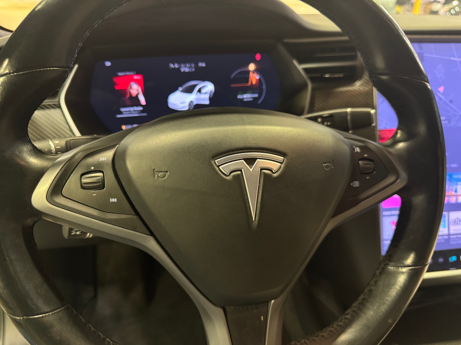 Thumbnail: 2018 Tesla Model S - 4