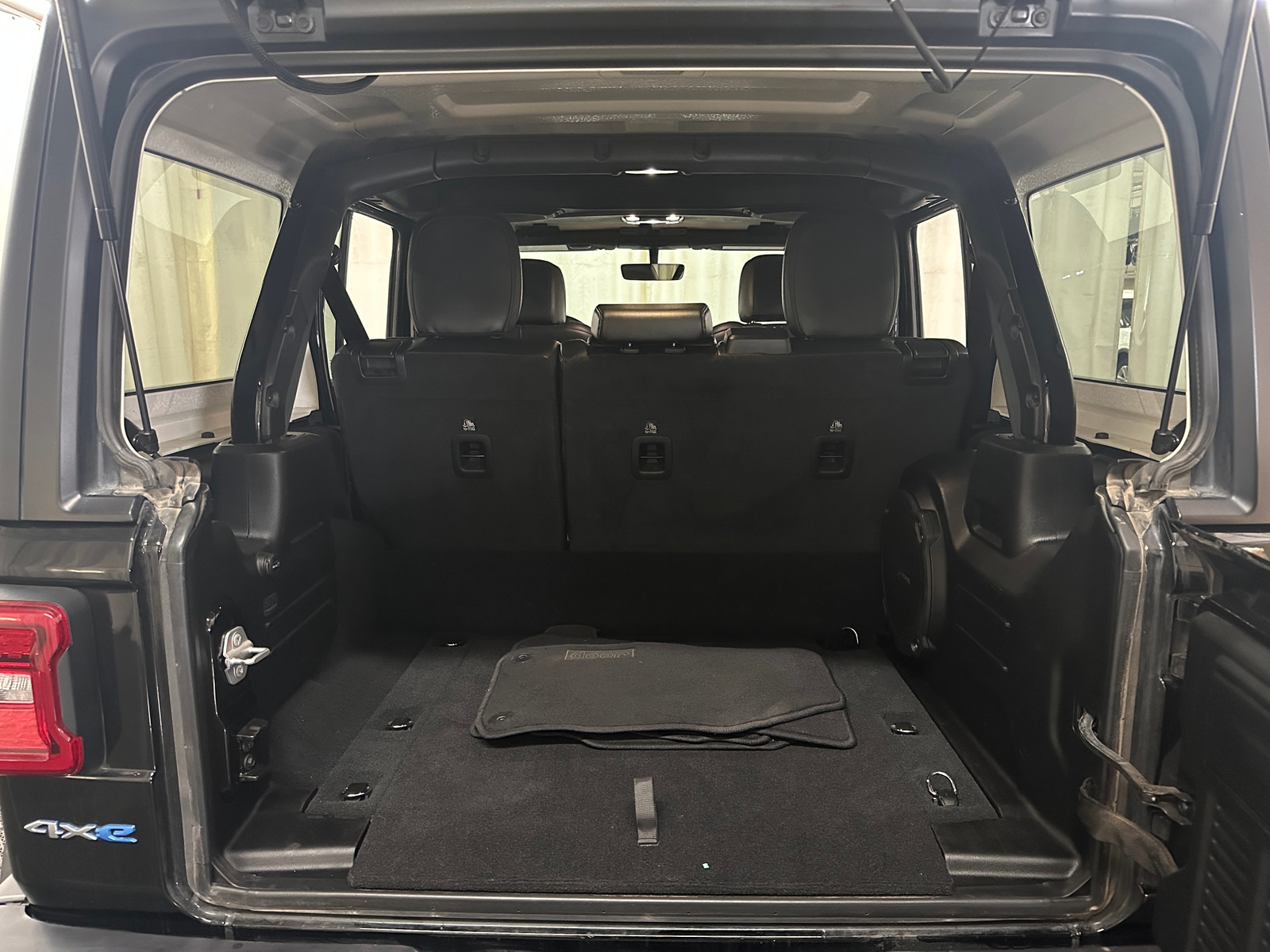 Thumbnail: 2023 Jeep Wrangler - 6