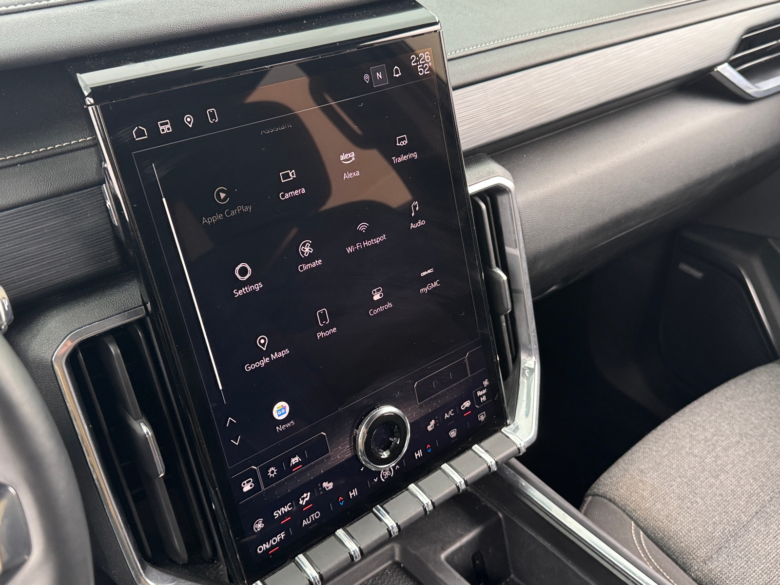 Thumbnail: 2025 GMC Acadia - 4