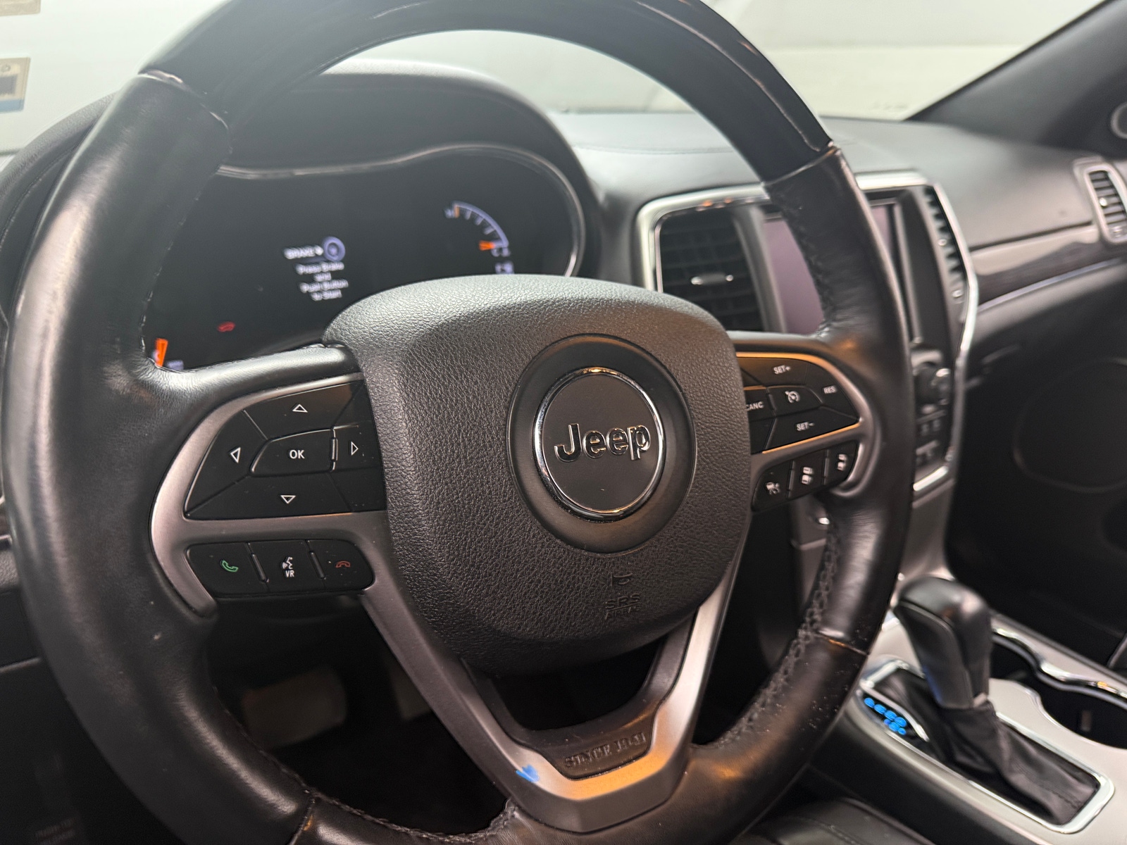 Thumbnail: 2018 Jeep Grand Cherokee - 4