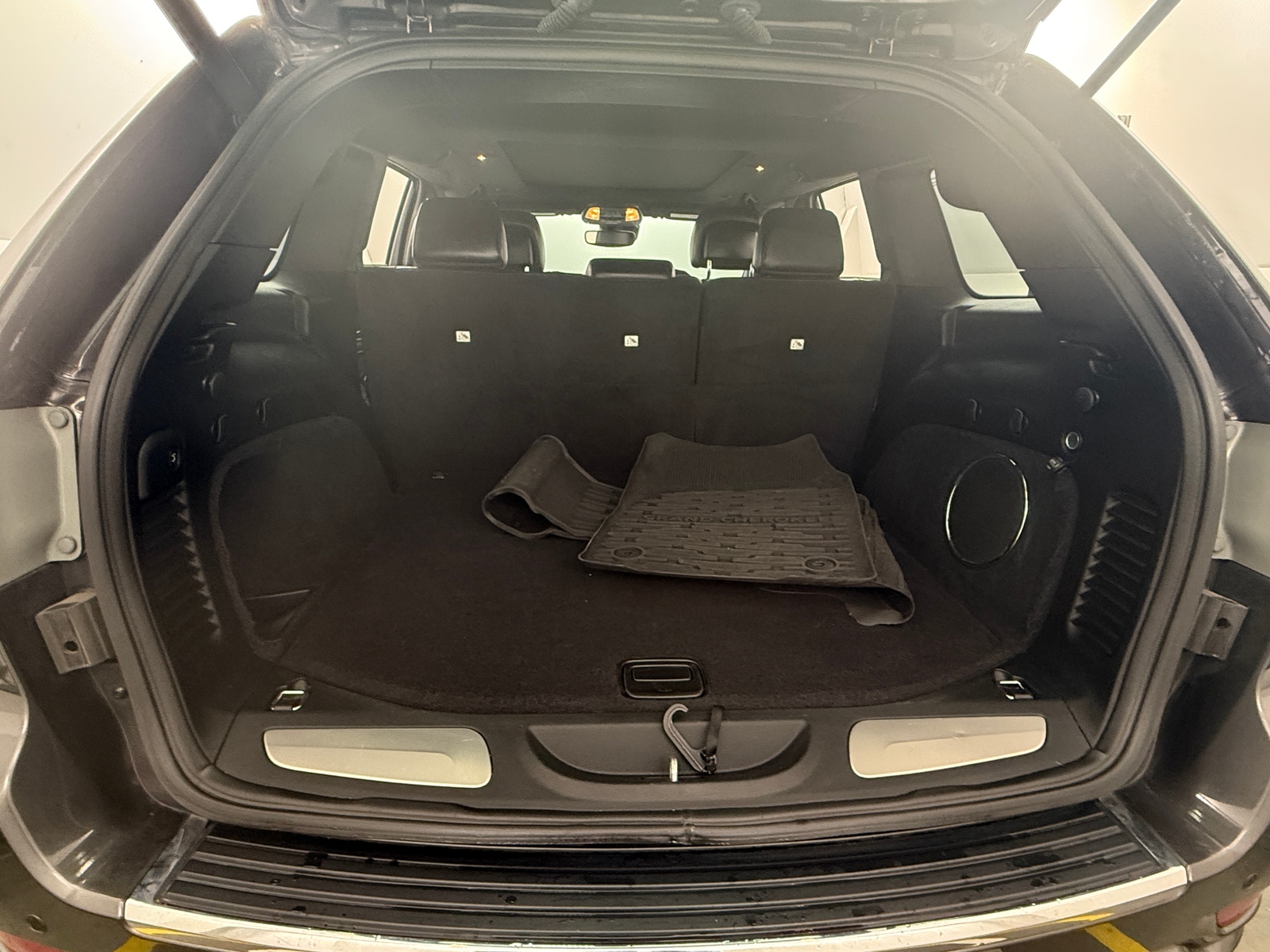 Thumbnail: 2018 Jeep Grand Cherokee - 6