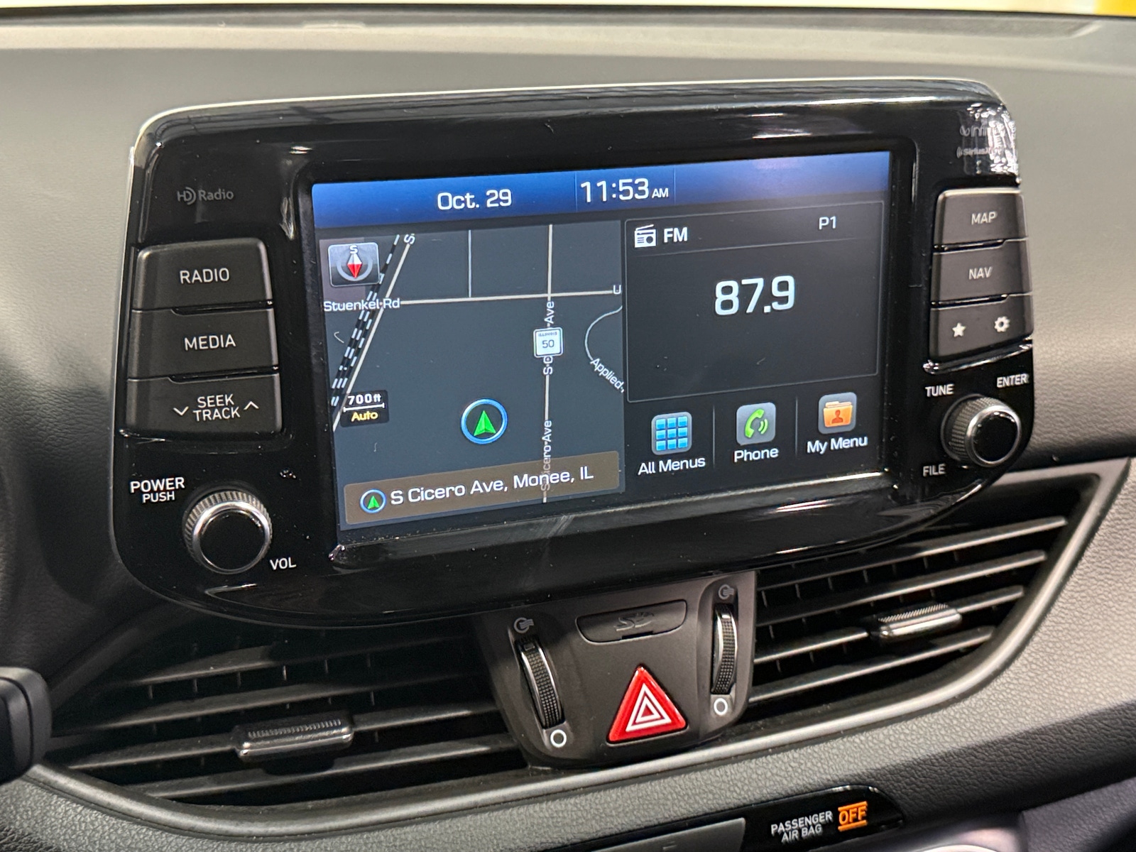 Thumbnail: 2019 Hyundai Elantra - 3