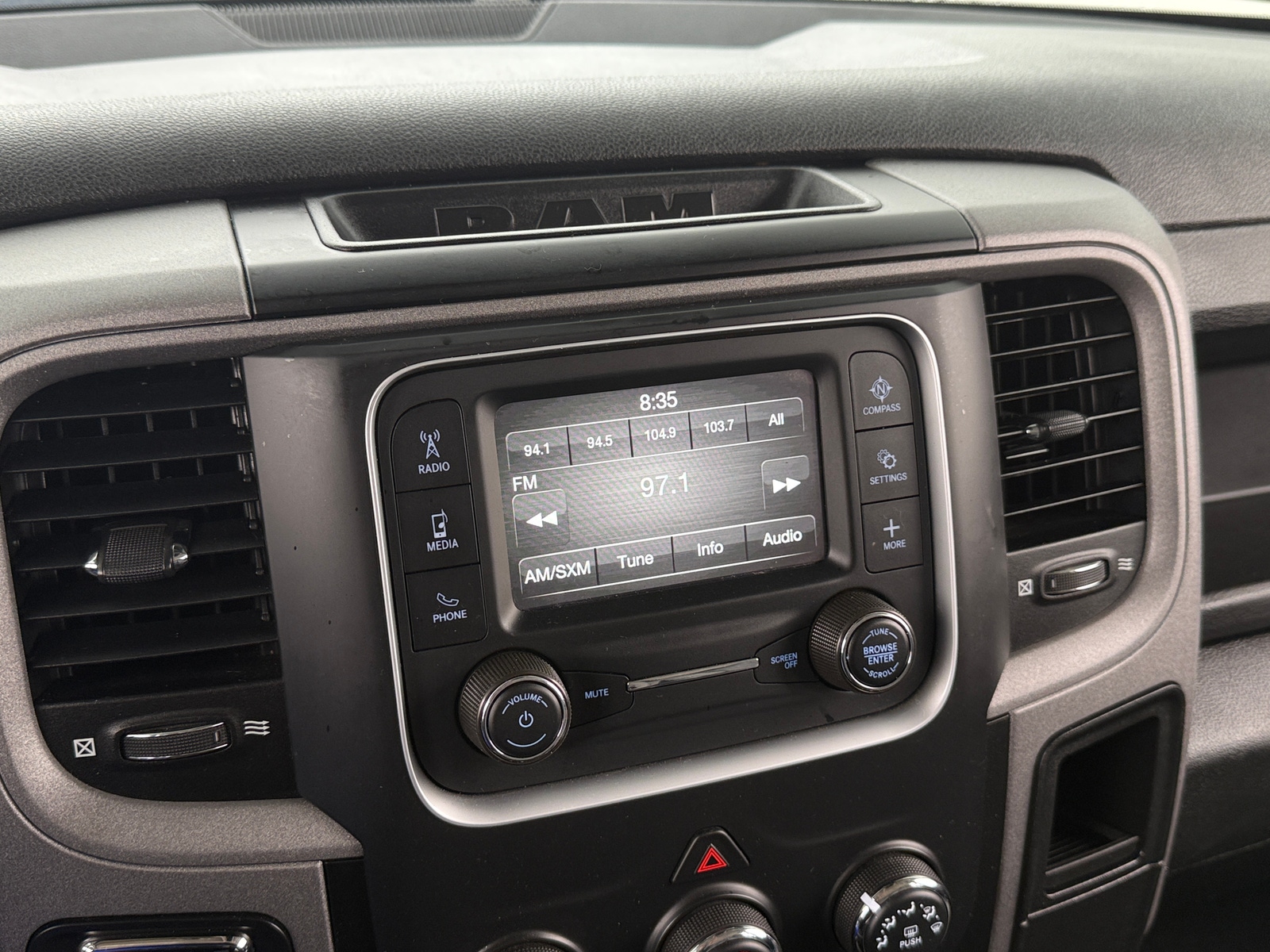 Thumbnail: 2023 RAM 1500 Classic - 4