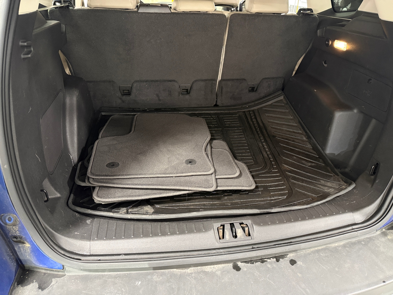 Thumbnail: 2017 Ford Escape - 6