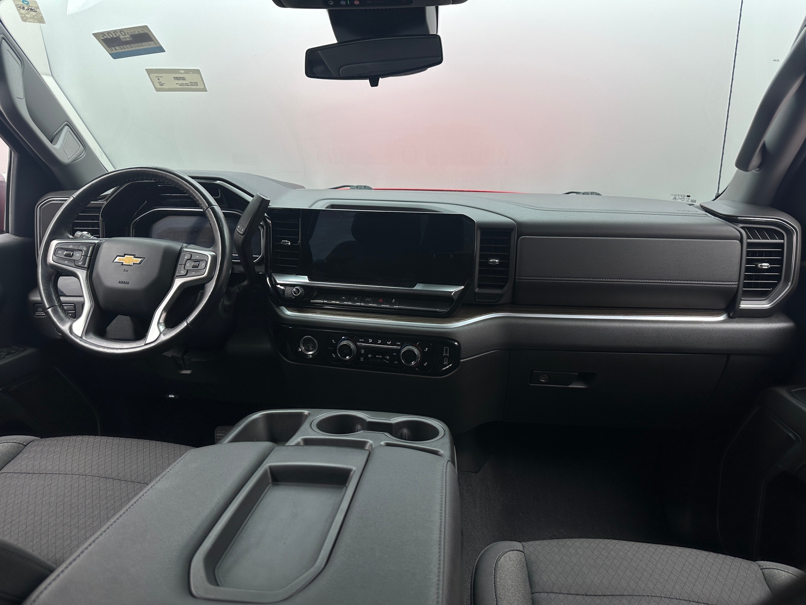 Thumbnail: 2022 Chevrolet Silverado 1500 - 3