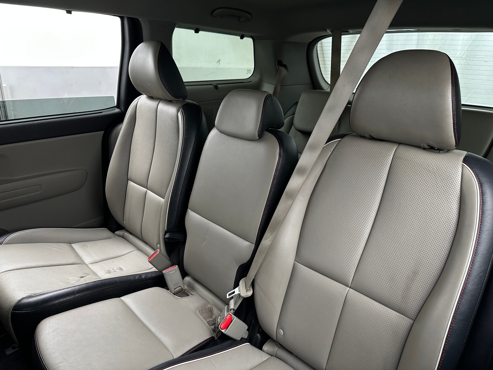 Thumbnail: 2019 Kia Sedona - 5