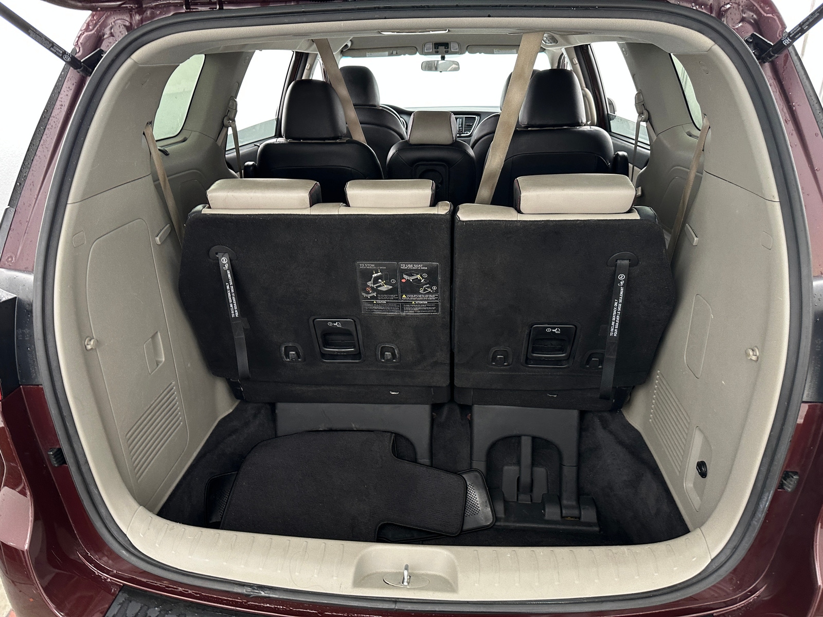 Thumbnail: 2019 Kia Sedona - 6