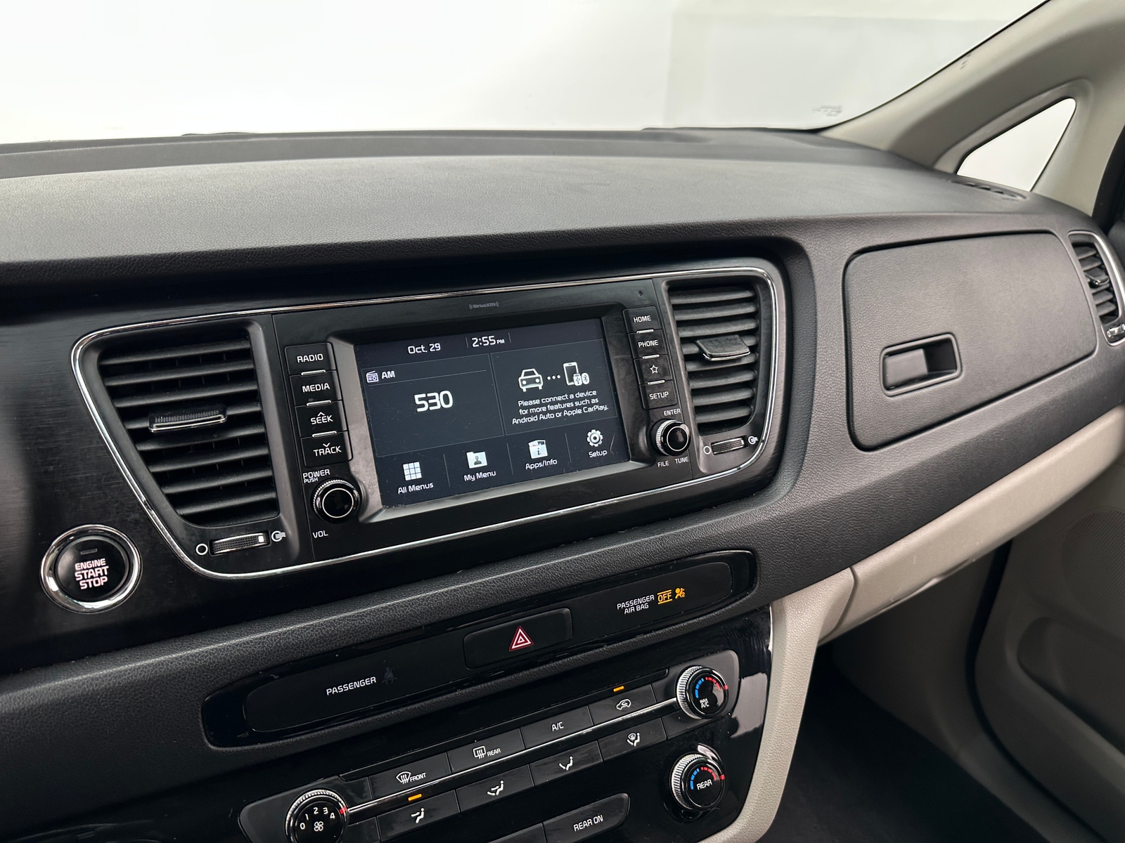 Thumbnail: 2019 Kia Sedona - 3