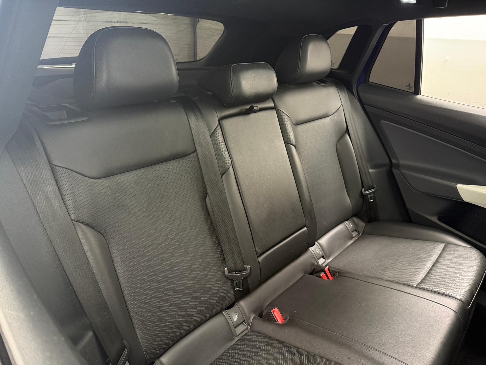 Thumbnail: 2021 Volkswagen ID.4 - 5