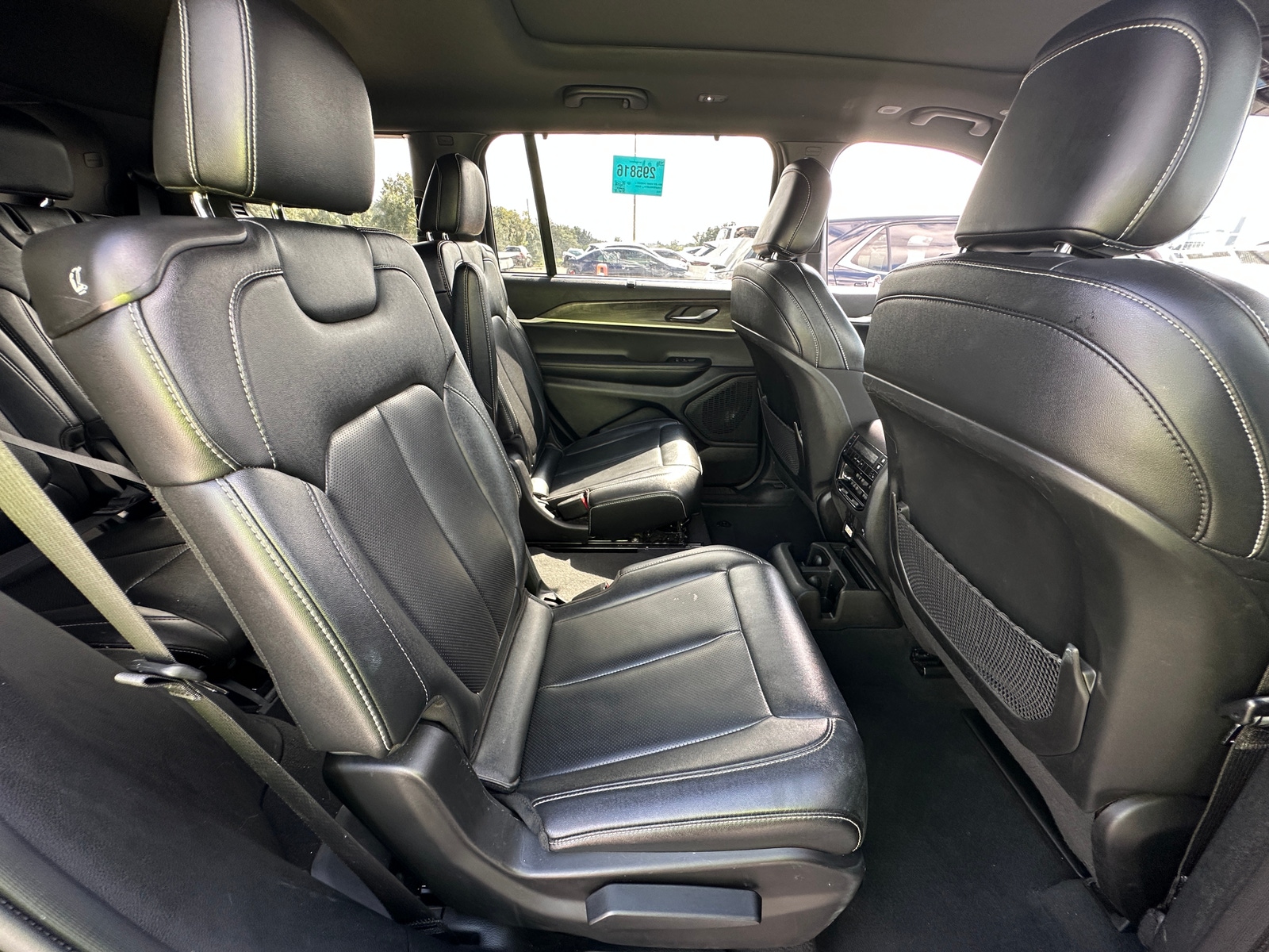 Thumbnail: 2024 Jeep Grand Cherokee L - 5