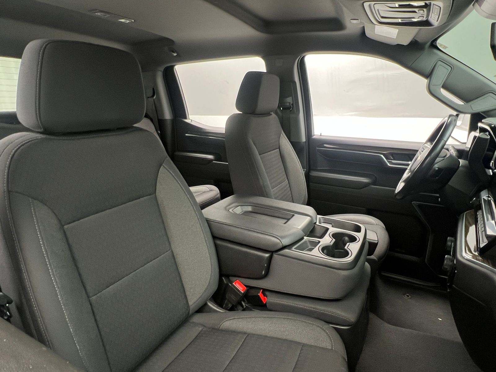 Thumbnail: 2022 Chevrolet Silverado 1500 - 2