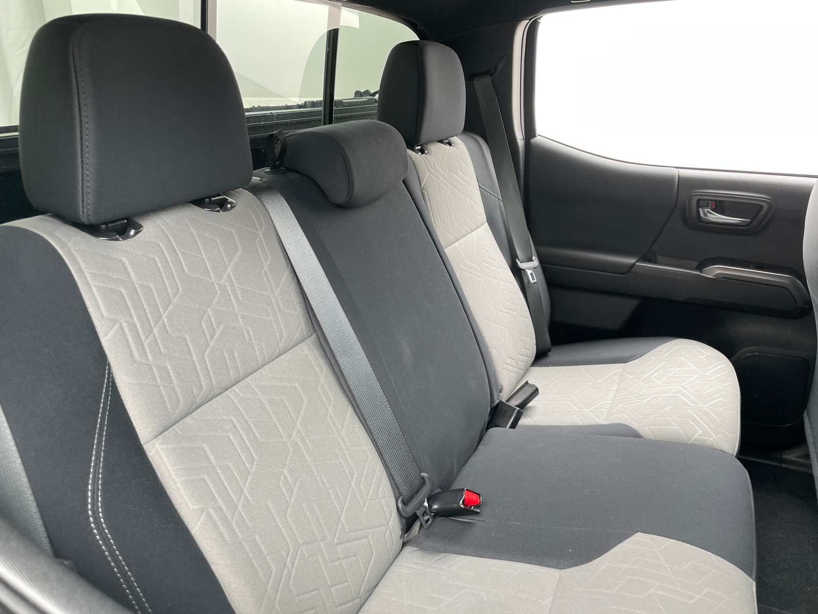 Thumbnail: 2021 Toyota Tacoma - 6